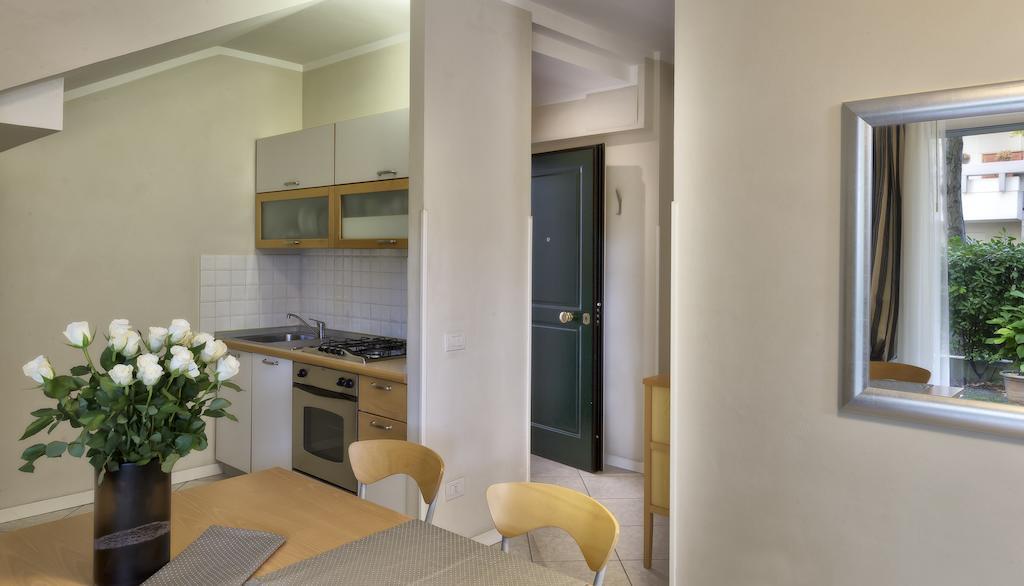 Residence Hamilton Riccione Szoba fotó