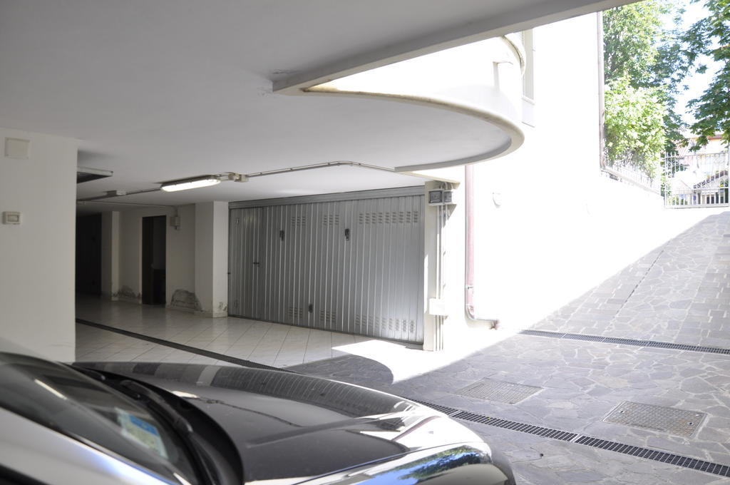 Residence Hamilton Riccione Kültér fotó