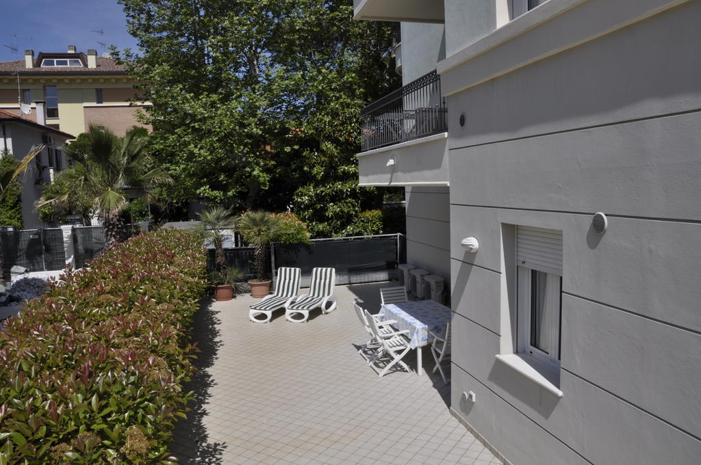 Residence Hamilton Riccione Kültér fotó