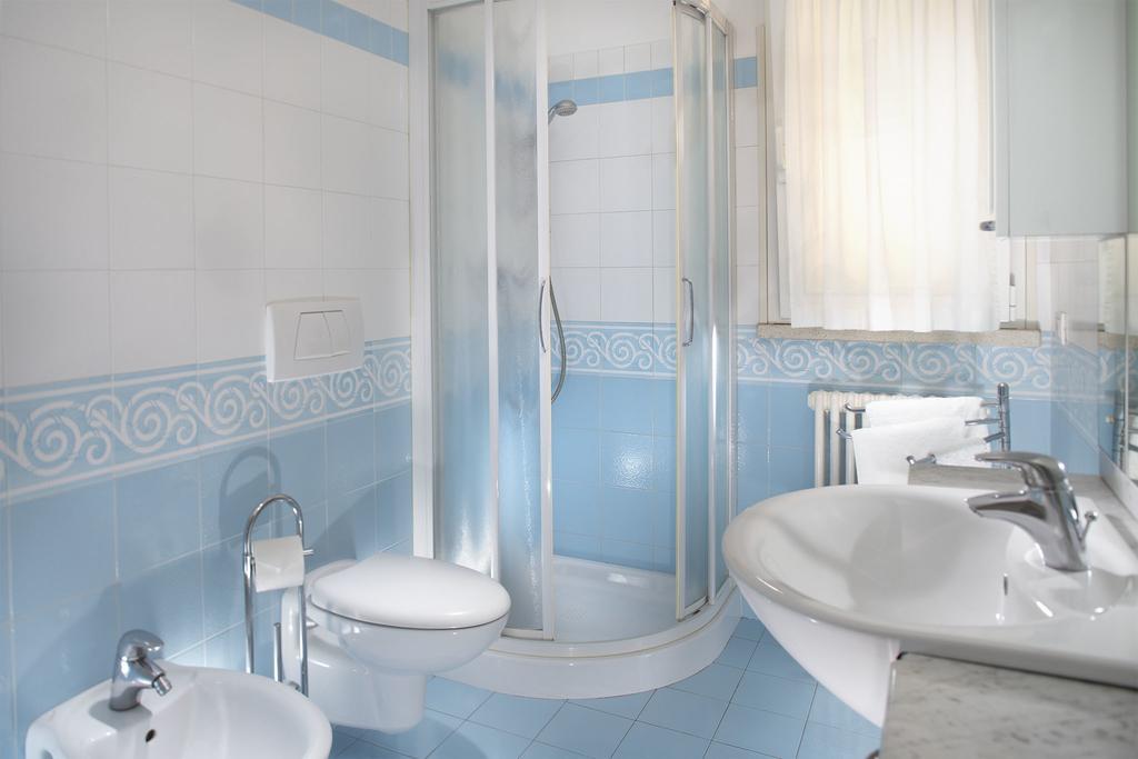 Residence Hamilton Riccione Kültér fotó