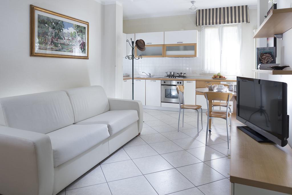 Residence Hamilton Riccione Kültér fotó