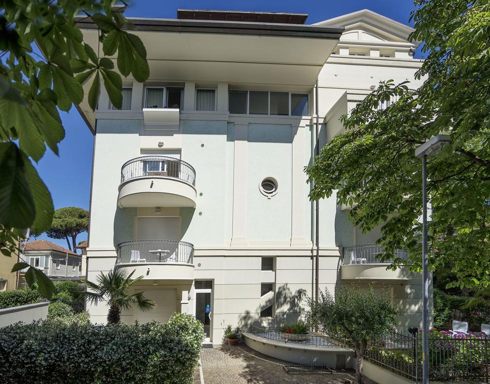 Residence Hamilton Riccione Kültér fotó