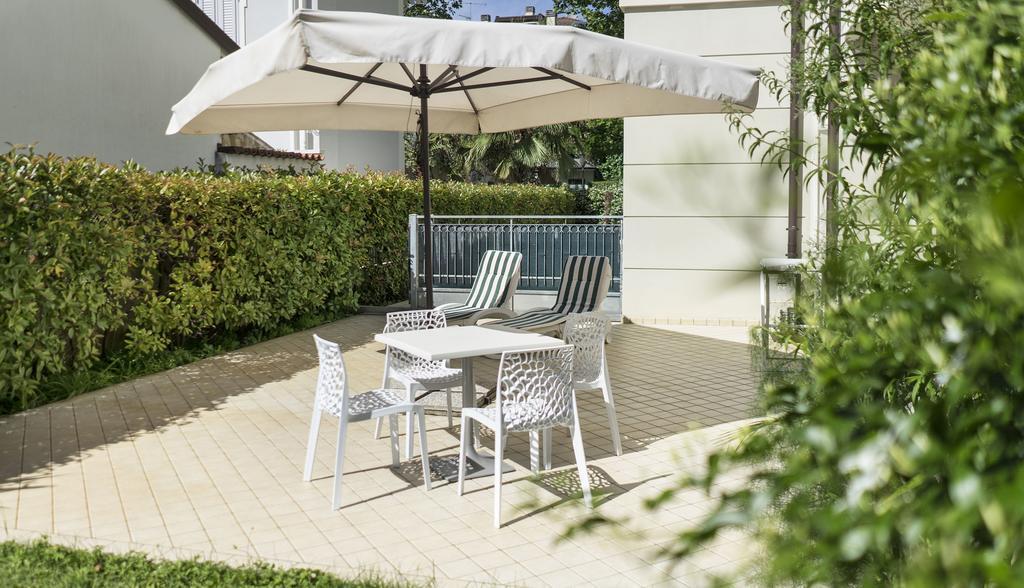 Residence Hamilton Riccione Kültér fotó