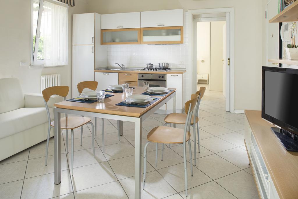 Residence Hamilton Riccione Kültér fotó